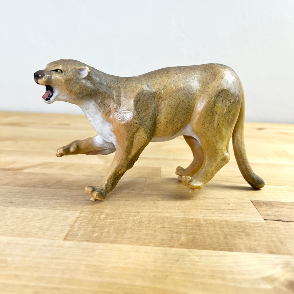 Olympia Beer Cougar Figurine‎ Mountain Lion 3D Sign REPLACEMENT Wildlife Series